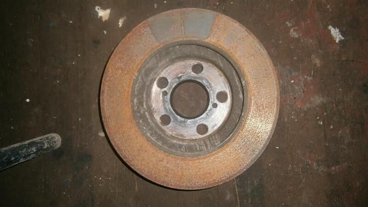 Тормозной диск Тойота Приус PHV в Энгельсе 12581