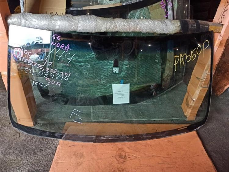 Лобовое стекло Тойота Тундра в Энгельсе 216494