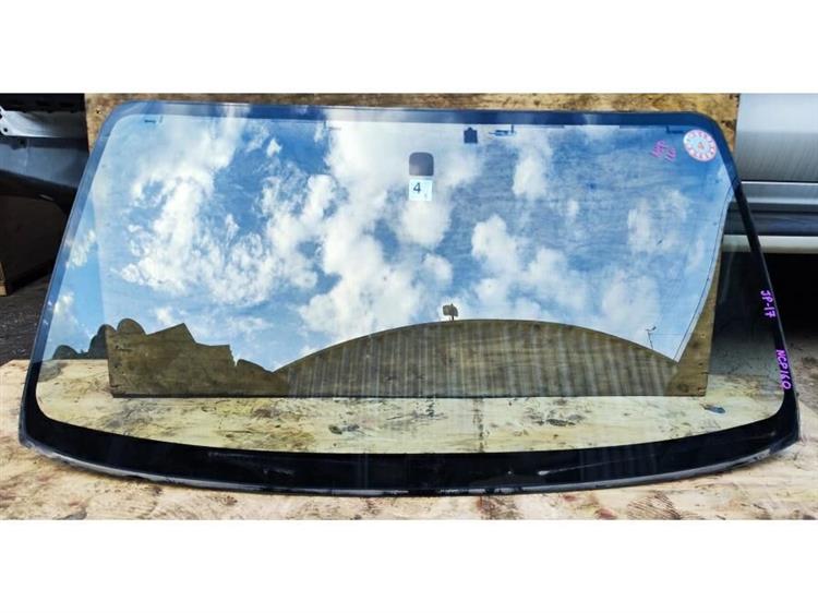 Лобовое стекло Тойота Саксид в Энгельсе 255800