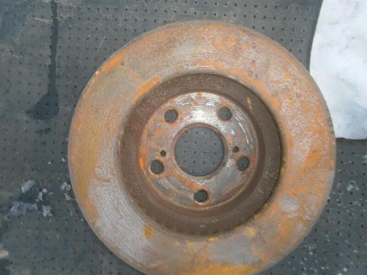 Тормозной диск Тойота Приус в Энгельсе 65169