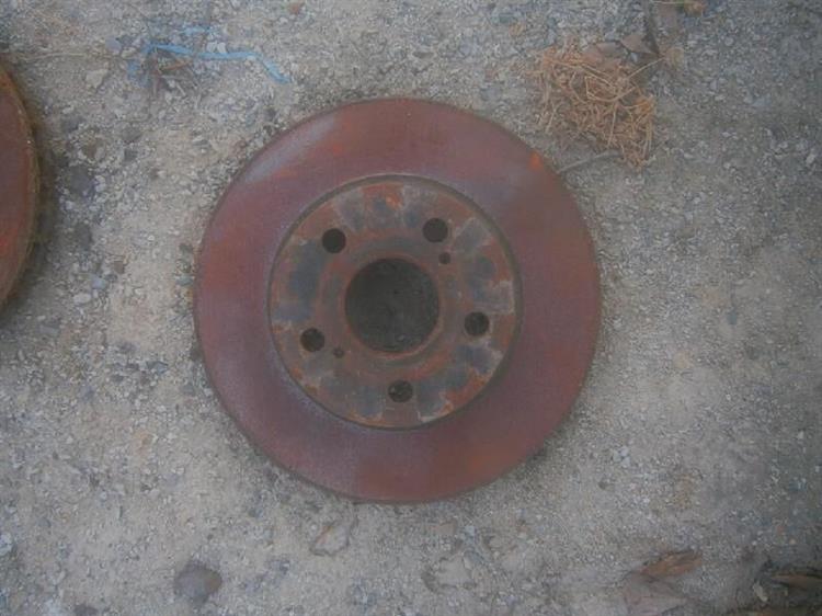 Тормозной диск Тойота Приус в Энгельсе 81565