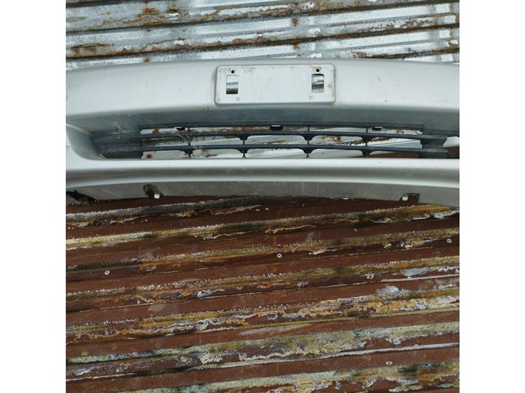 Решетка радиатора Тойота Платц в Энгельсе 91565
